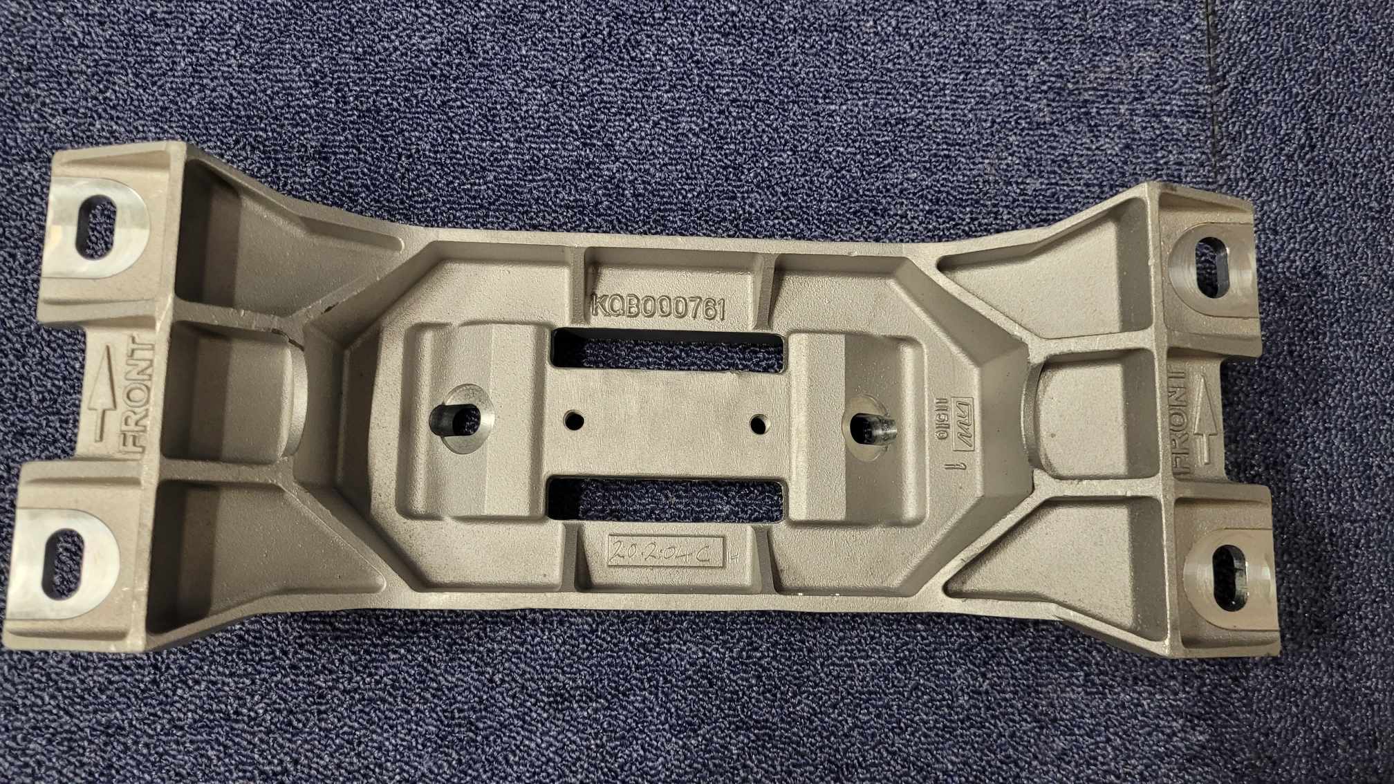 KQB000761 MG ZT260 / Rover 75 V8 Gearbox Mount – Discount MG Rover