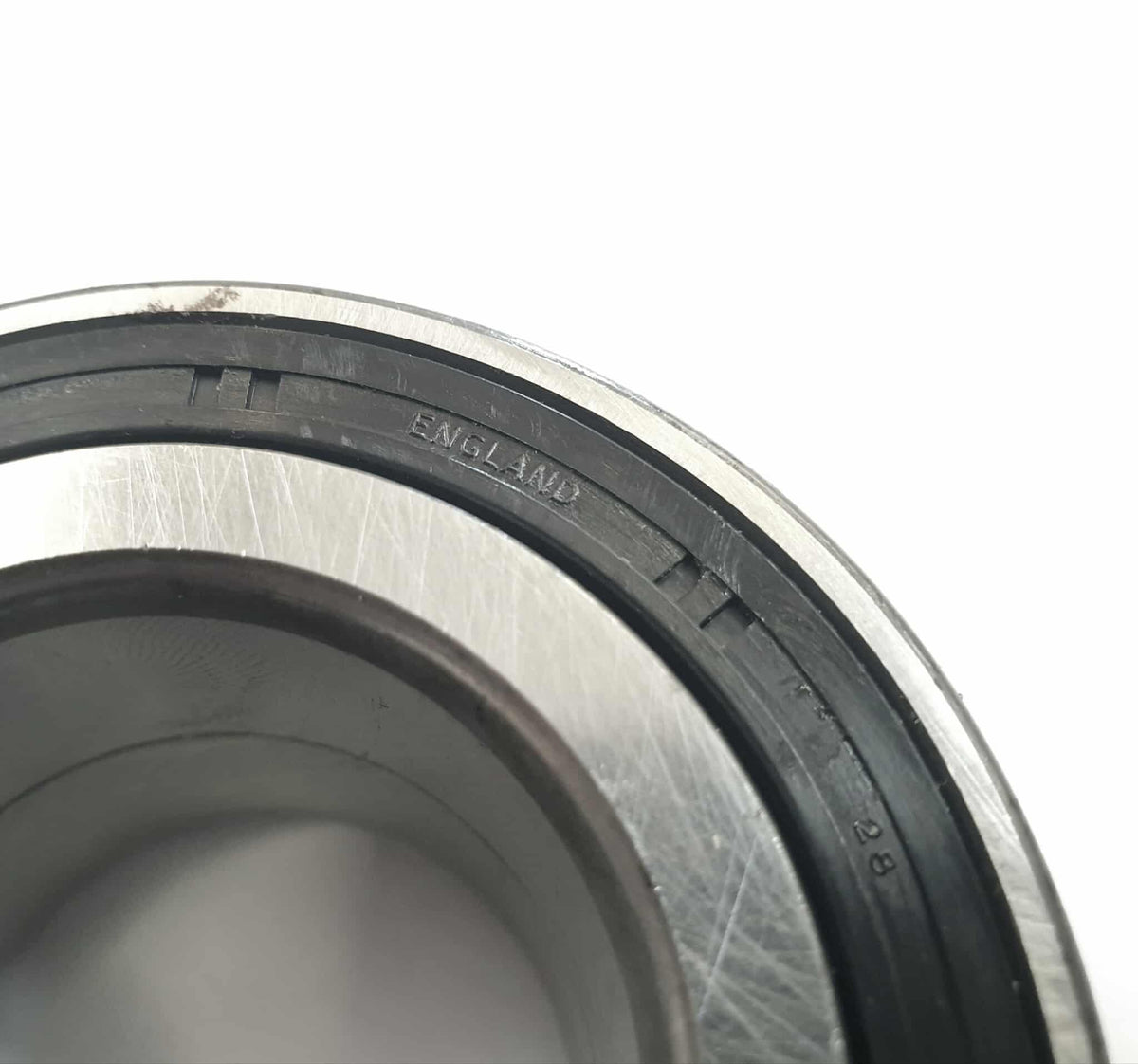 RFM000060 - Wheel Bearing -(200/400 R8/200/25/ZR R3) Genuine Longbridg ...
