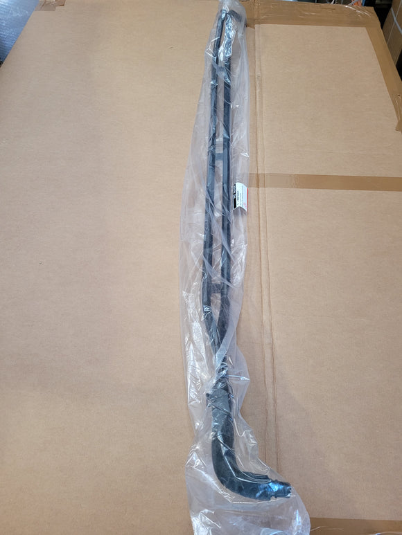 PEP102231 -  MGF/TF - Pipe assembly-engine heater