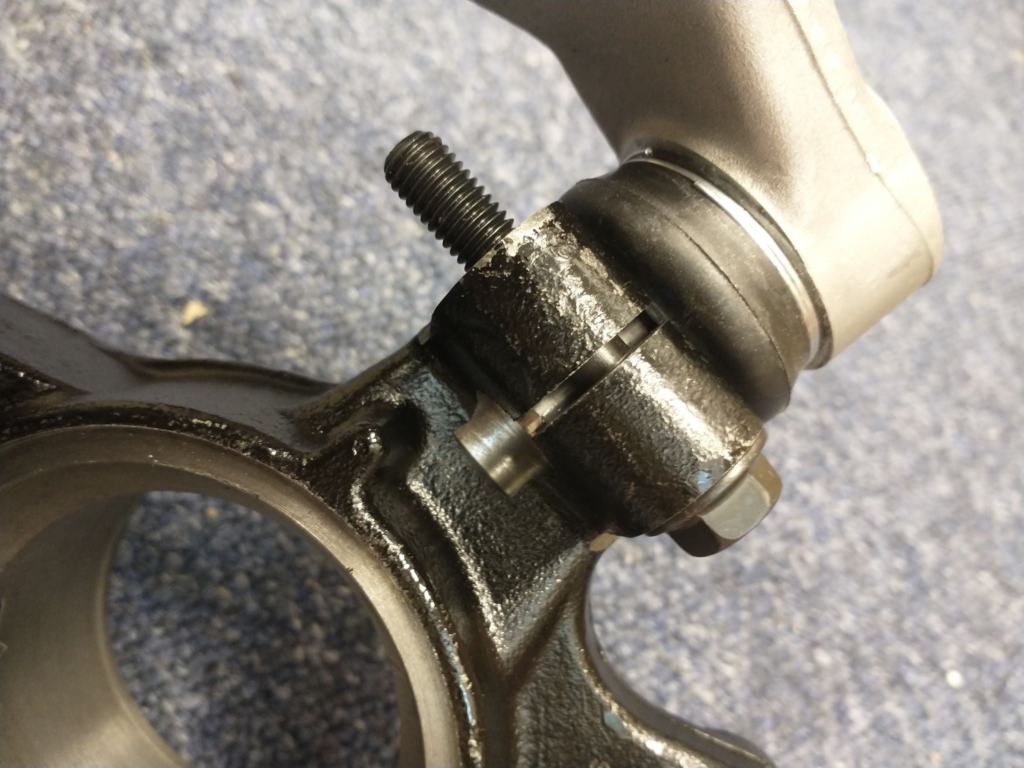 Ros.T  Rover 75 / MG ZT Front Lower Pinch Bolt and Nut Kit