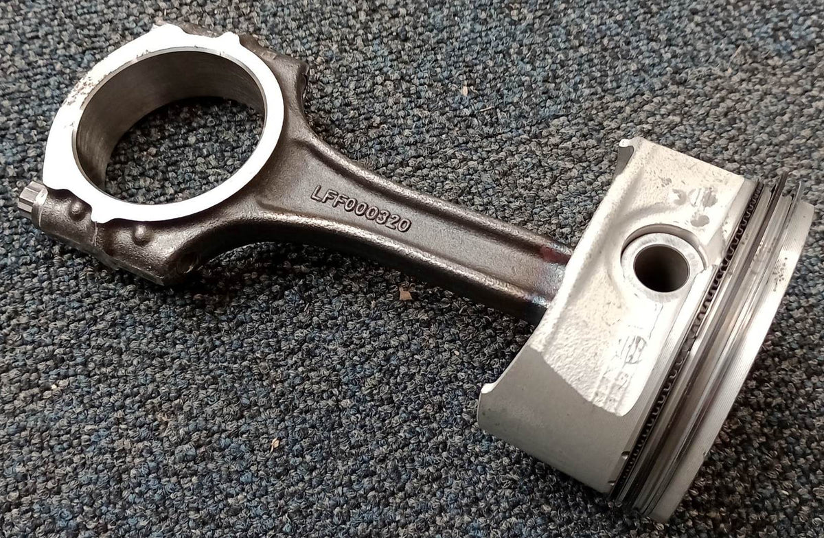 K Series Piston, Rings, Gudgeon Pins and Connecting Rod 1.8 NonVVC